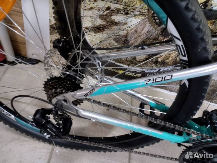 Велосипед Stels Miss 7100 MD