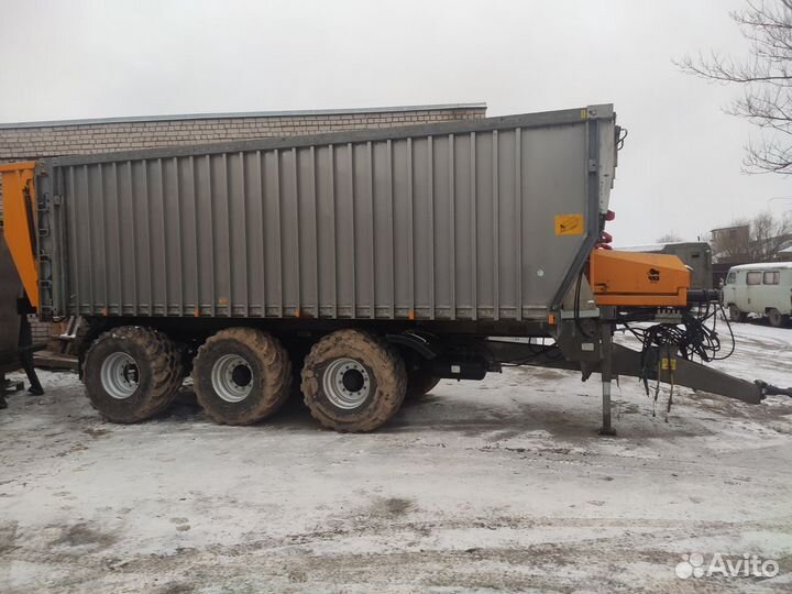 Разбрасыватель удобрений Fliegl Gigant, 2023