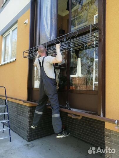 Держатель цветов,подставка,ограждение балкон, окна