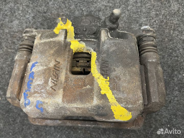 Суппорт тормозной передний левый honda freed