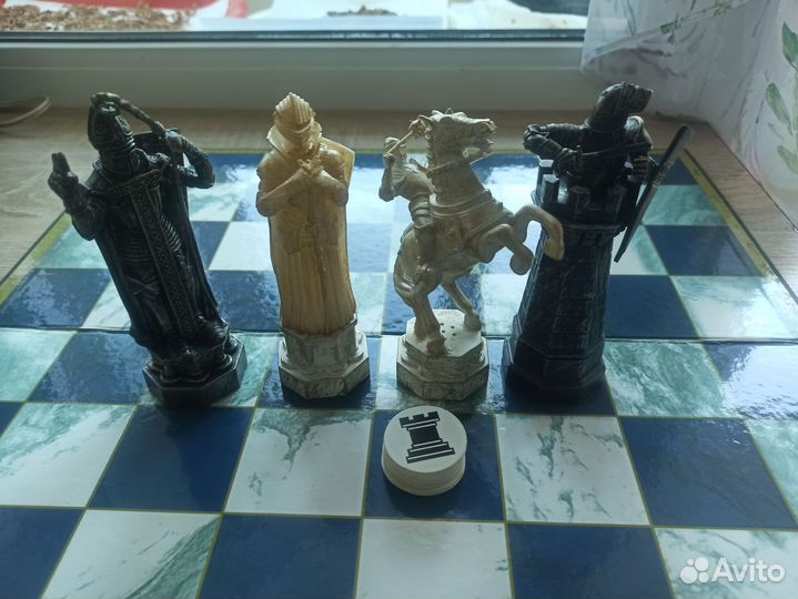 Фигурки из шахмат Гарри Поттера
