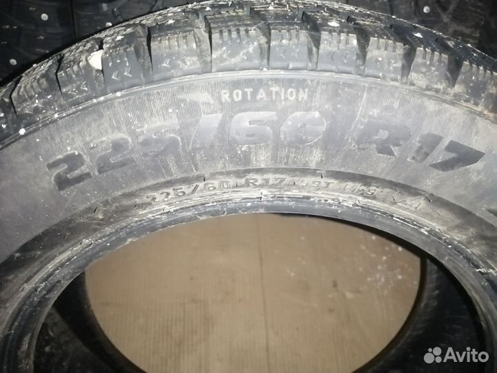 Pirelli Formula Ice 225/60 R17