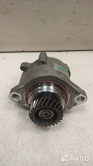 Насос вакуумный Toyota Land Cruiser