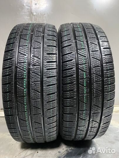Pirelli Carrier Winter 235/65 R16C
