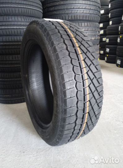 Gislaved Soft Frost 200 225/55 R17 101T