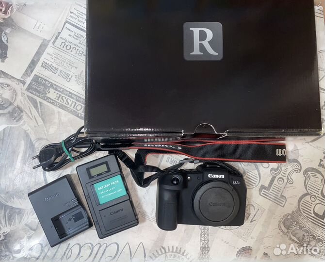 Беззеркальный фотоаппарат Canon EOS RP Body
