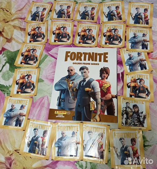 Альбом Fortnite и 100 наклеек
