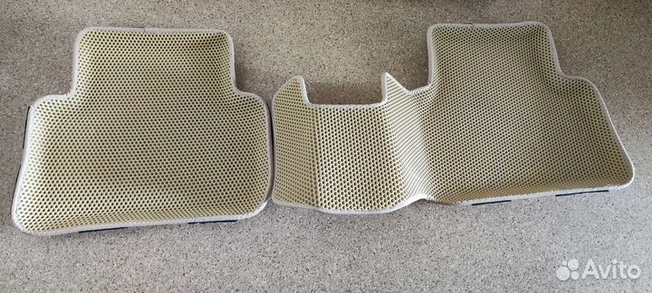 Tiguan Eva коврики в отличном состоянии