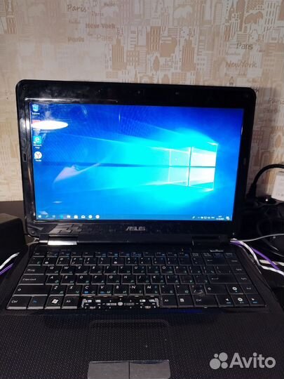Ноутбук asus