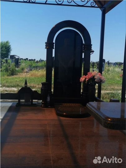 Памятники / памятники из гранита