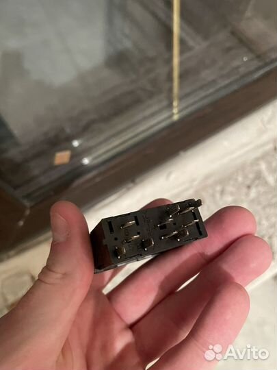 Выключатель света