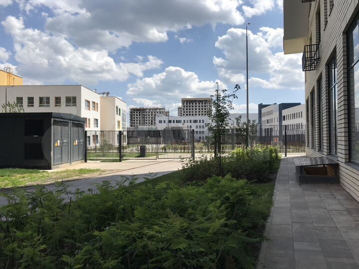 2-к. квартира, 50 м², 8/16 эт.