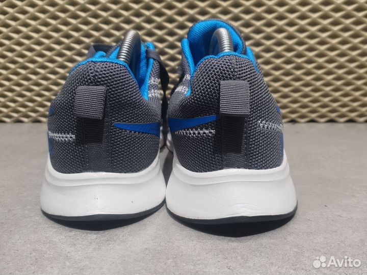 Кроссовки Nike zoom размер 42