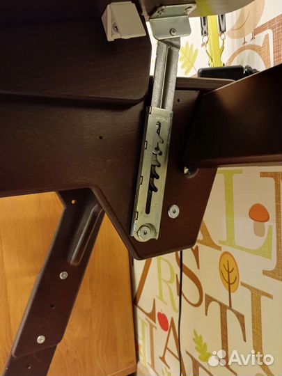 Стол письменный