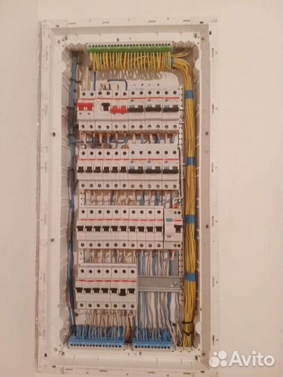 Электромонтажные работы квартир,офисов,магазинов