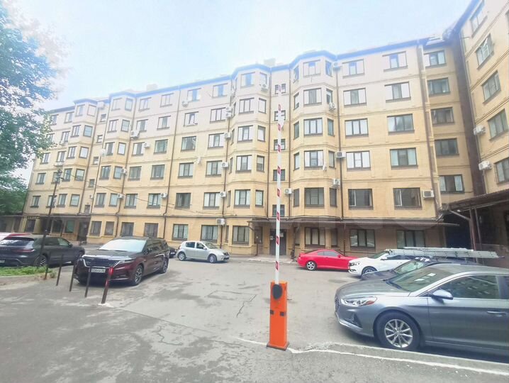 1-к. квартира, 62,5 м², 6/6 эт.