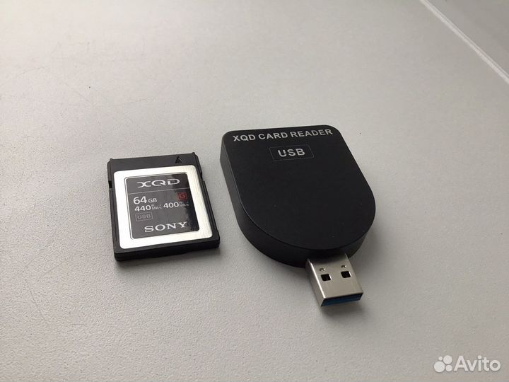 Карта памяти Sony XQD 64 Gb с картридерем