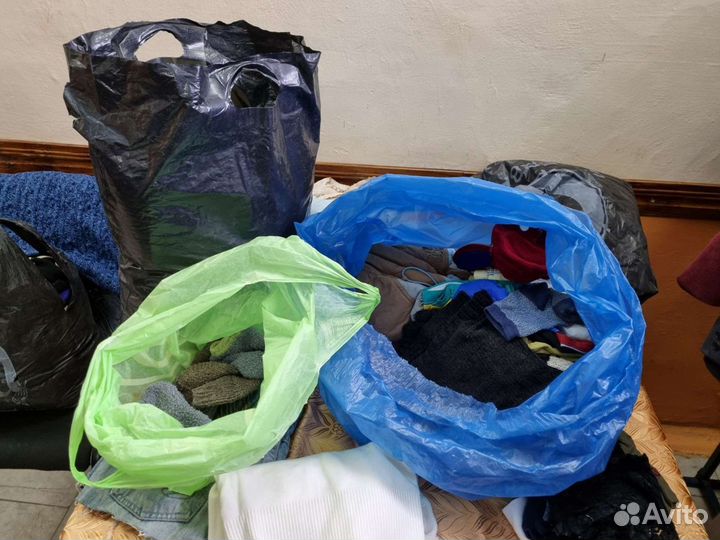 Одежда и обувь бесплатно