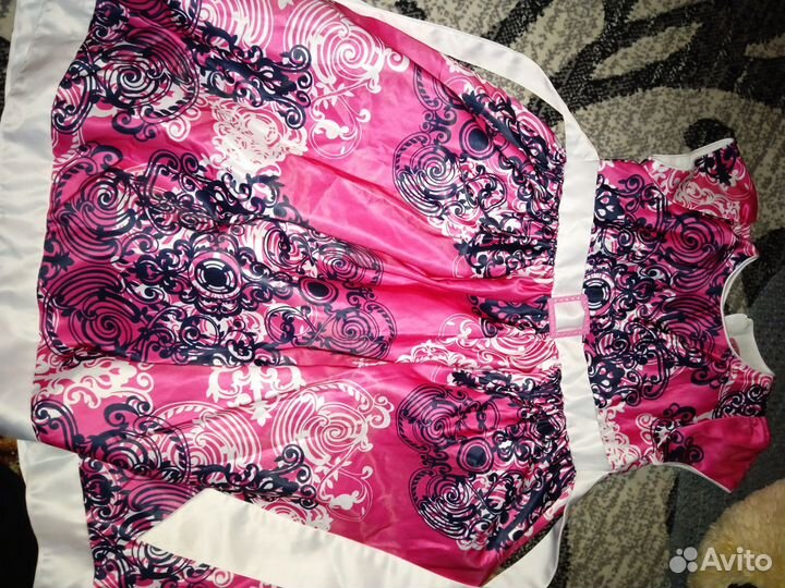 Платья нарядные