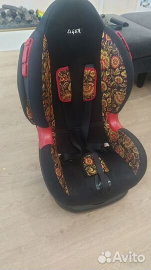 Детское автомобильное кресло Siger