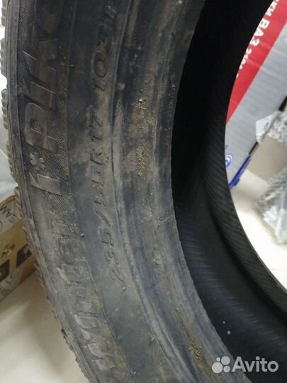Hankook Winter I'Pike 235/55 R17