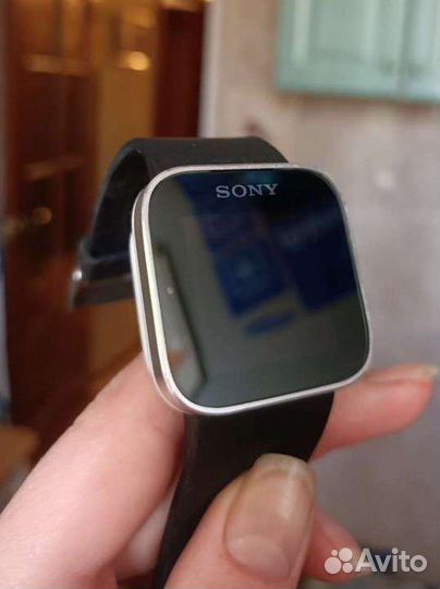 Смарт часы Sony SmartWatch
