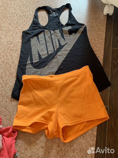 Одежда женская