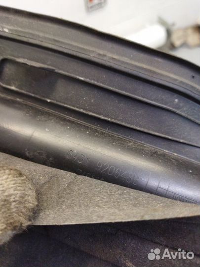 Решетка стеклоочистителя левая Bmw 3-Серия F30