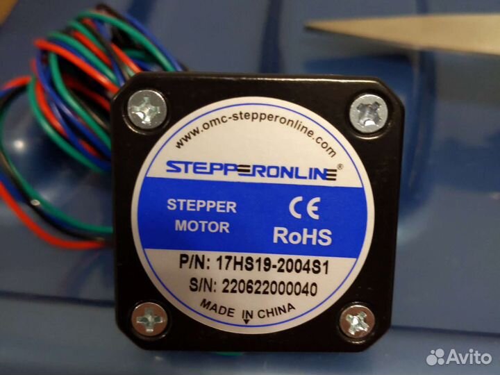 Шаговый двигатель nema 17