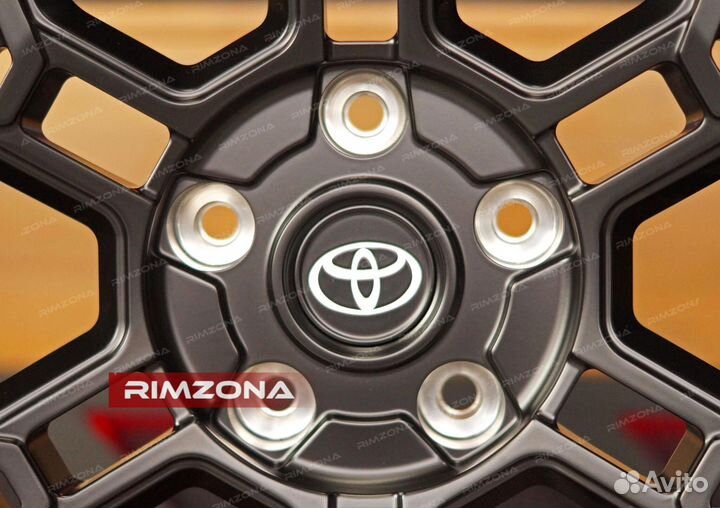 Кованые диски R22 на Toyota Land Cruiser