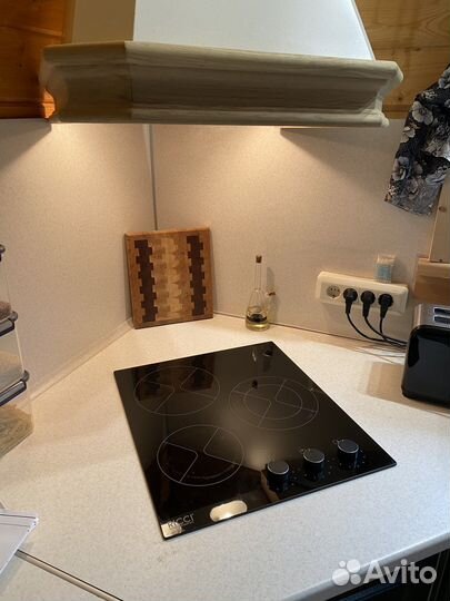 Варочная панель электроплита 3х конфорки Ricci