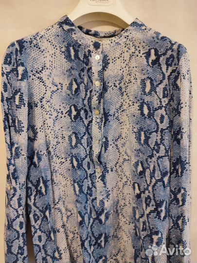 Блузки: Германия, Испания 44 размер. Вискоза