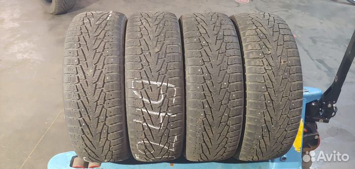 Nokian Tyres Hakkapeliitta 7 SUV 235/55 R19 105T