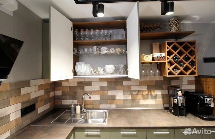 Современный кухонный гарнитур