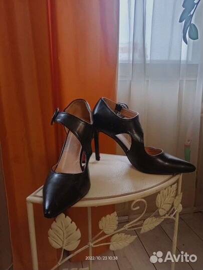 Босоножки женские 40 размер