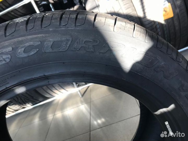 Pirelli Scorpion Verde 215/60 R17 96H