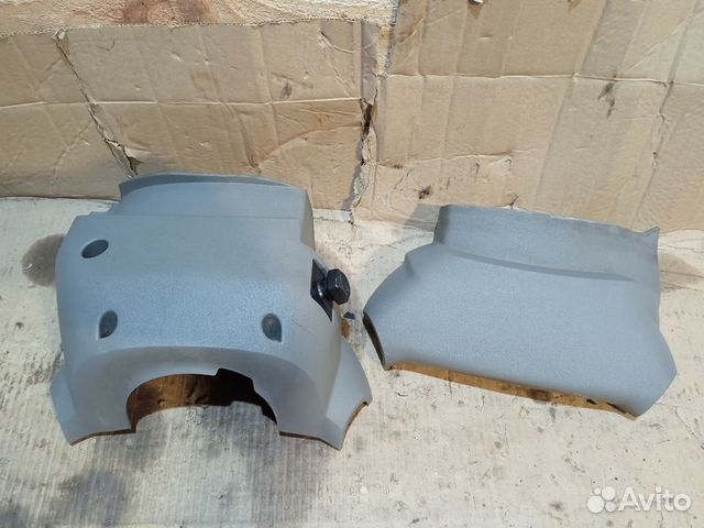 Кожух подрулевой Infiniti QX56