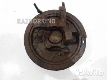 Кулак задний левый 25527483