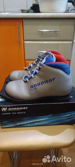 Лыжные ботинки 34 размер