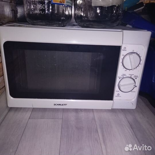 Микроволновая печь Scarlett