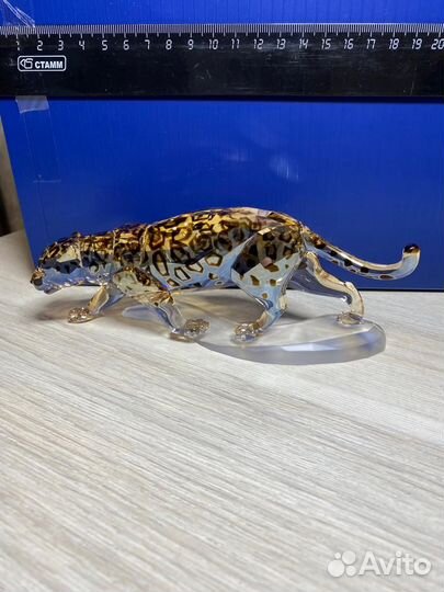 Фигурка Сваровски (Swarovski) Ягуар