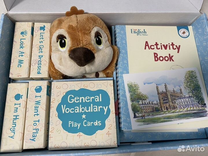 Новый набор Умница. Skylark English