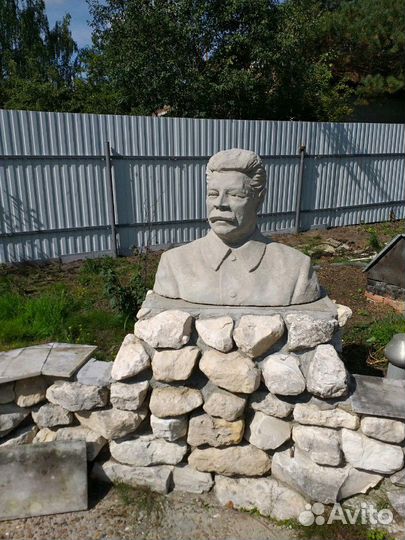 Бюст Сталина оригинал номерной