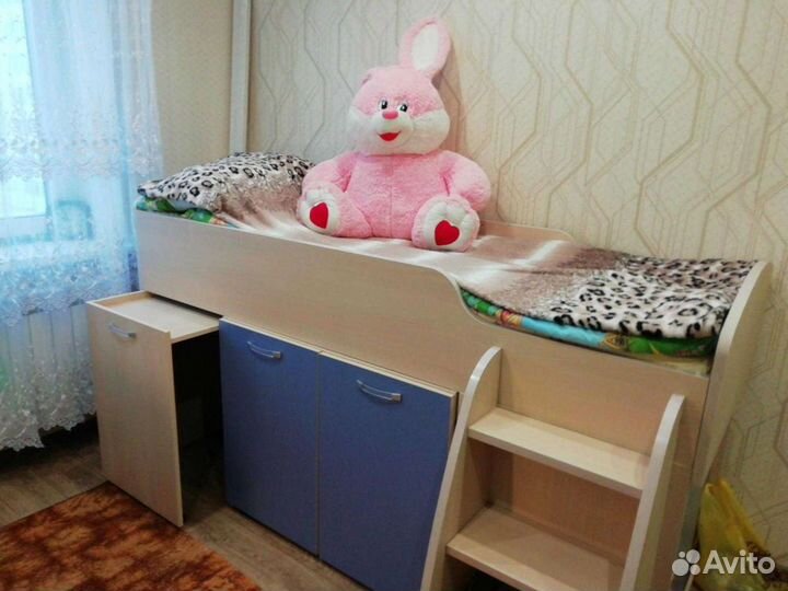 Кровать