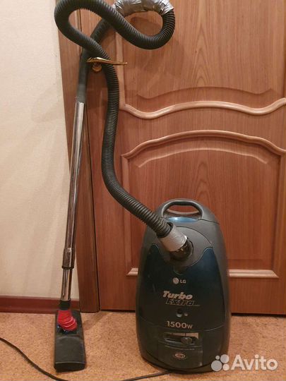 Пылесос LG TurboExtra V-6353TV 1500W