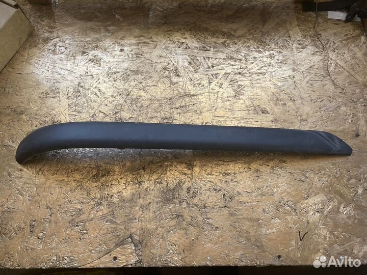 Левый молдинг заднего бампера BMW 3 E46