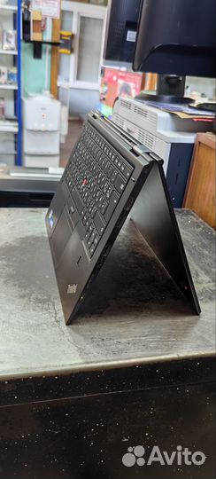 Lenovo ThinkPad X1 Yoga, i7, 16 Gb, в отличном сос