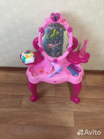 Игрушки