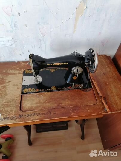 Швейная машинка