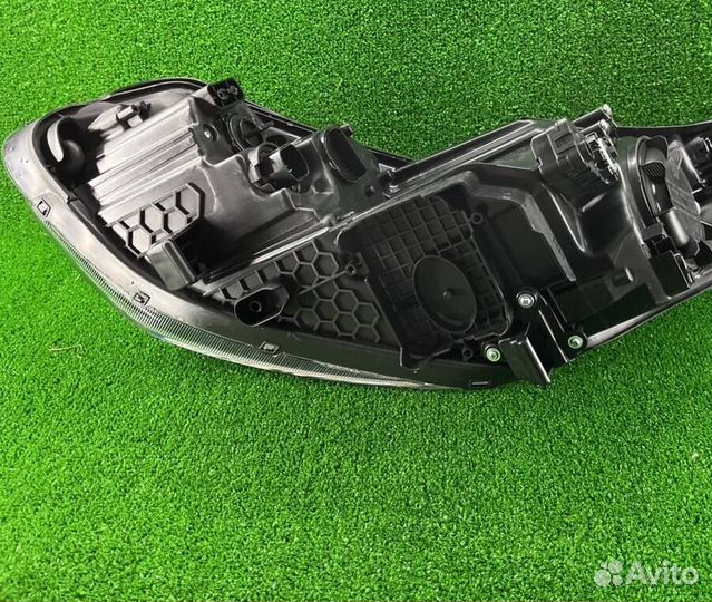 Фара правая Спортейдж 4 (16-22)